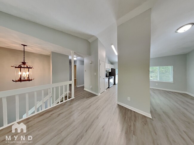 Building Photo - 5455 Fox Haven Trail