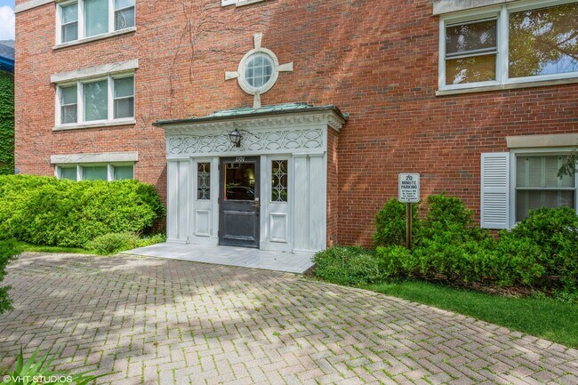 Building Photo - 1101 Grove St