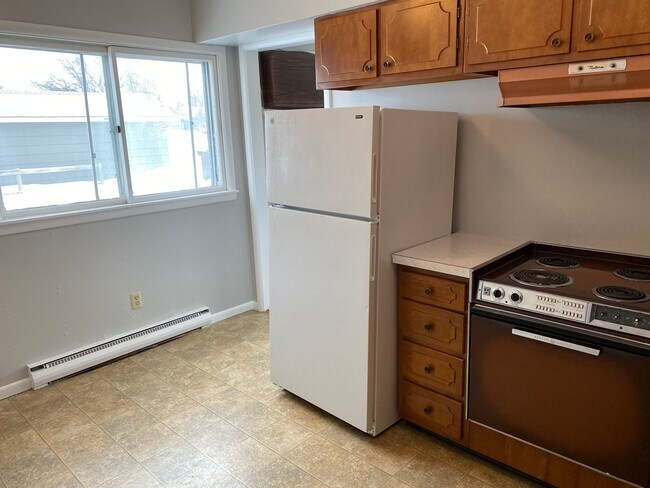 Building Photo - 815 4th St SW