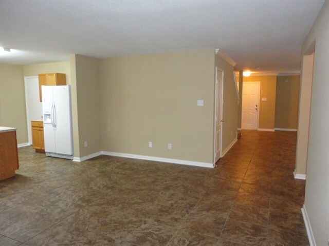 Building Photo - 18107 Quiet Ridge Ln