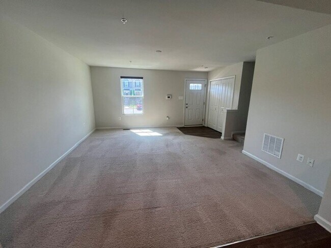 Building Photo - 21830 Primrose Willow Ln