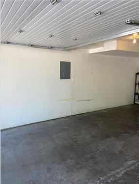 Building Photo - 1809 Earl Rd