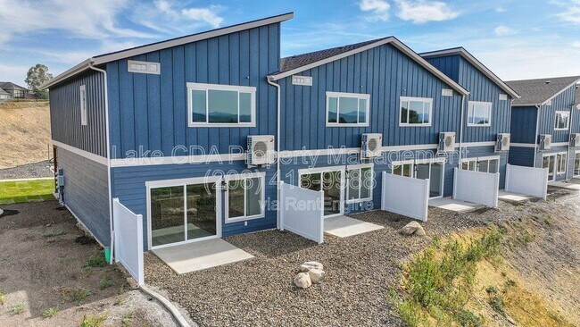 Building Photo - 3592 Blaze Lp