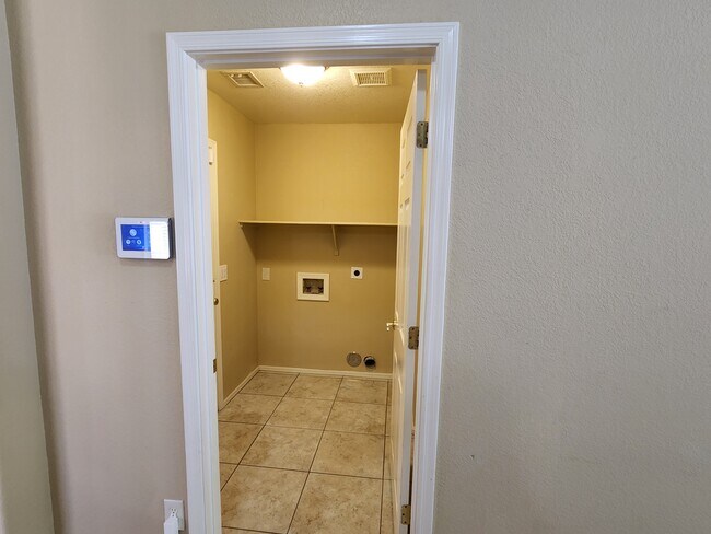 Building Photo - 21504 N 74th Ln