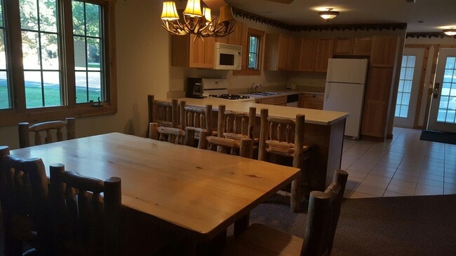 Building Photo - 2643 IL-178