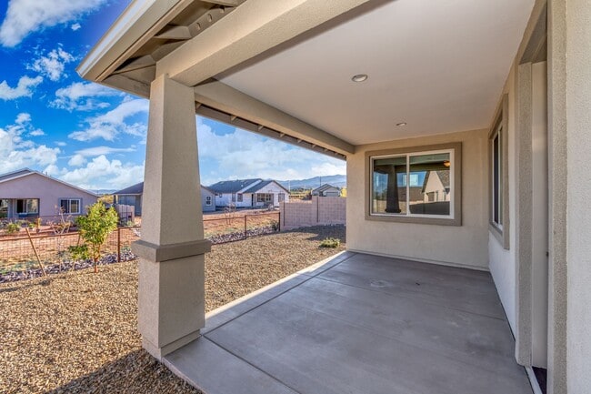 Building Photo - 1578 Chateau Dr