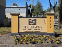 Building Photo - 1800 Park Ave