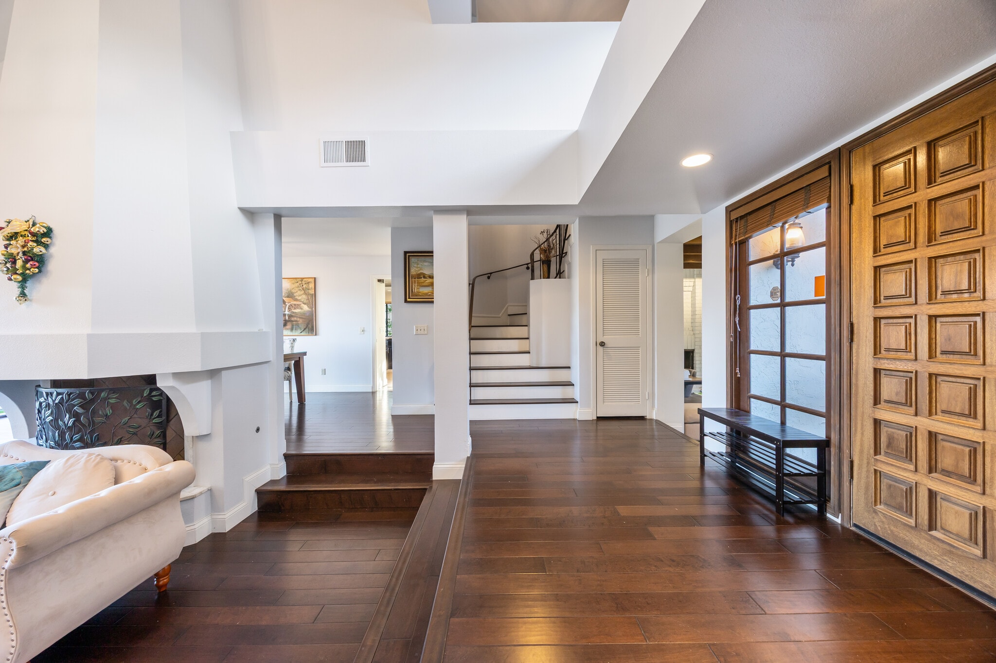 Building Photo - 17645 Rienzi Pl