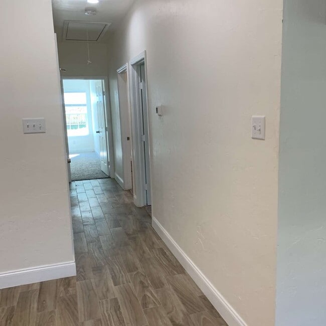 Building Photo - 1213 Hemphill St