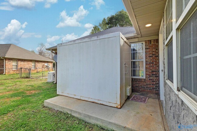 Building Photo - 106 Smith Vasser Rd