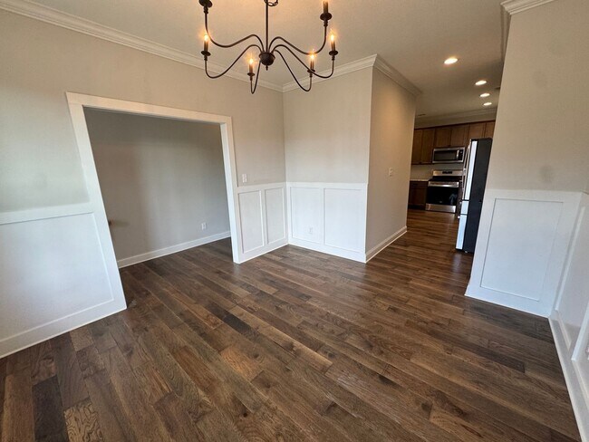 Building Photo - Modern Living on Myrtle Ridge Lane!