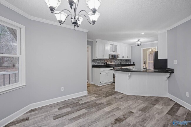 Building Photo - 203 Arrowfeather Dr