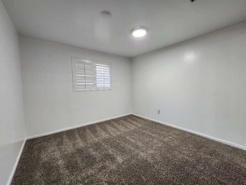 Building Photo - 22079 Big Oak Rd