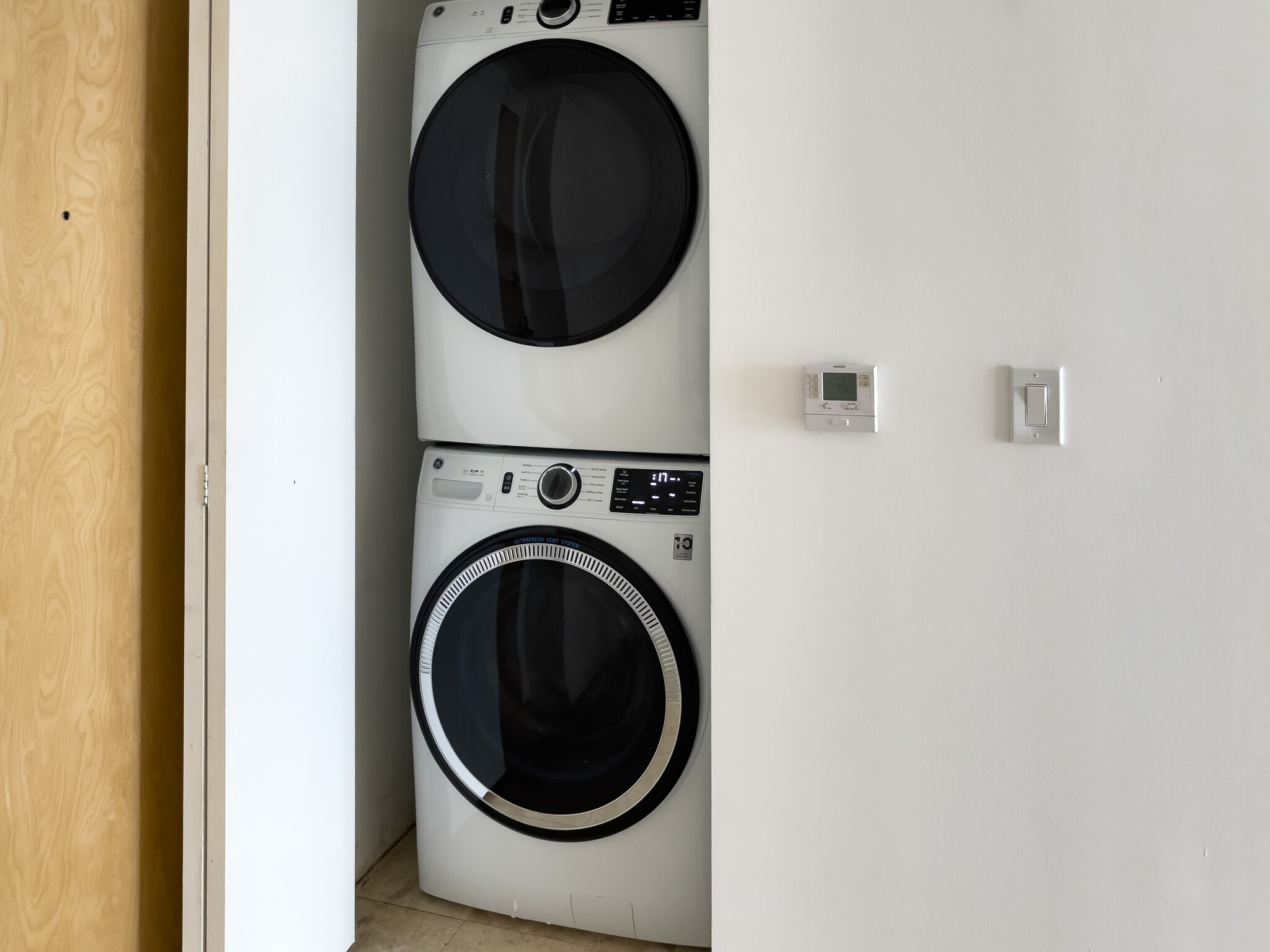 Full size washer and dryer - 350 S Miami Ave