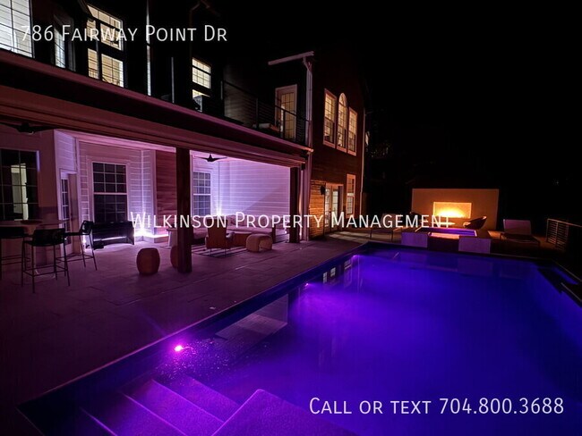 Building Photo - 786 Fairway Point Dr