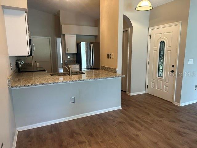Building Photo - 515 Scarlet Maple Ct