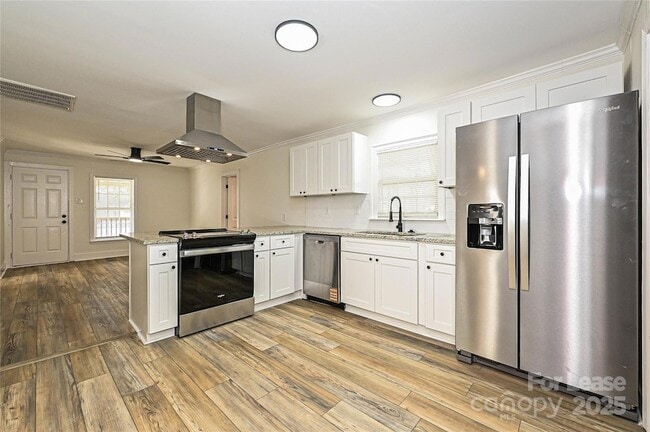 Building Photo - 6616 Charlie Walker Rd