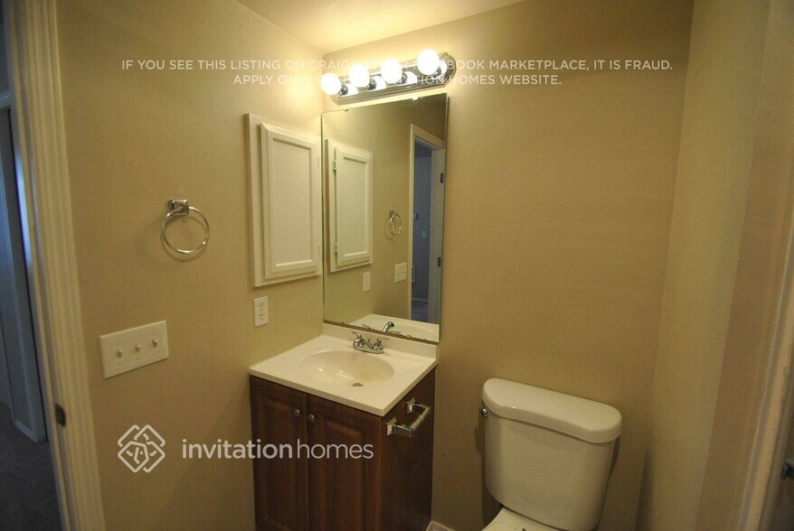 Building Photo - 604 Cammarano Ct SW