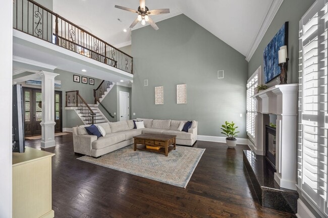 Building Photo - 107 Spears Creek Dr
