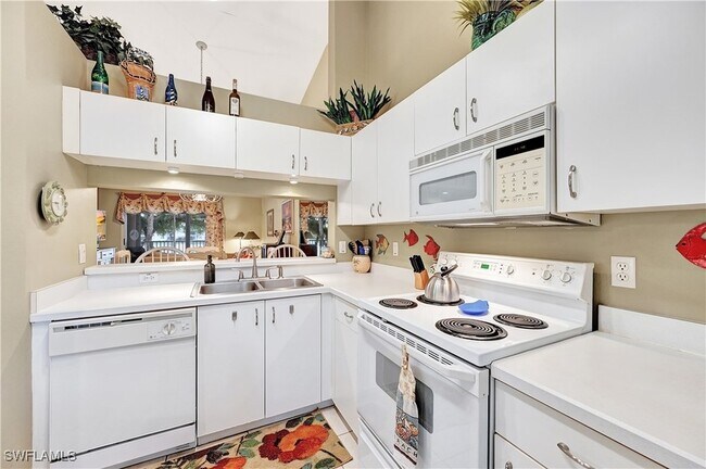 Building Photo - 6496 Huntington Lakes Cir