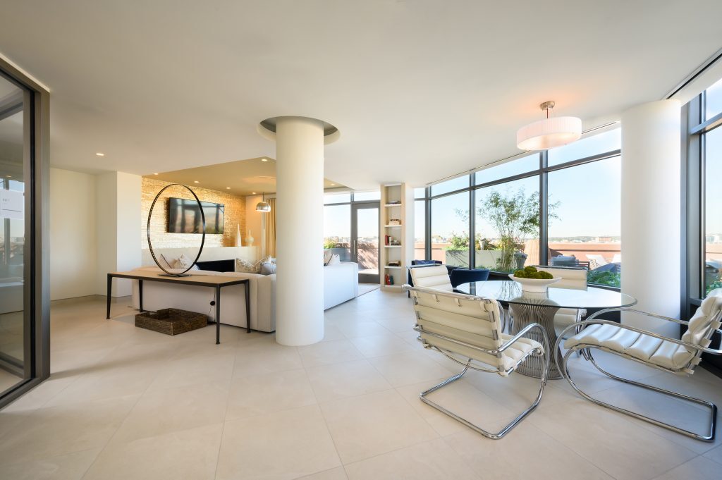 Building Photo - 810 O St NW