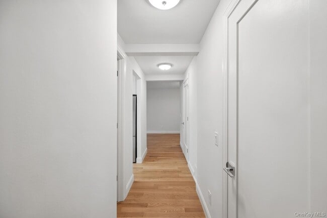 Building Photo - 18 Palmer Ave