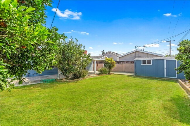 Building Photo - 17239 Santa Suzanne St