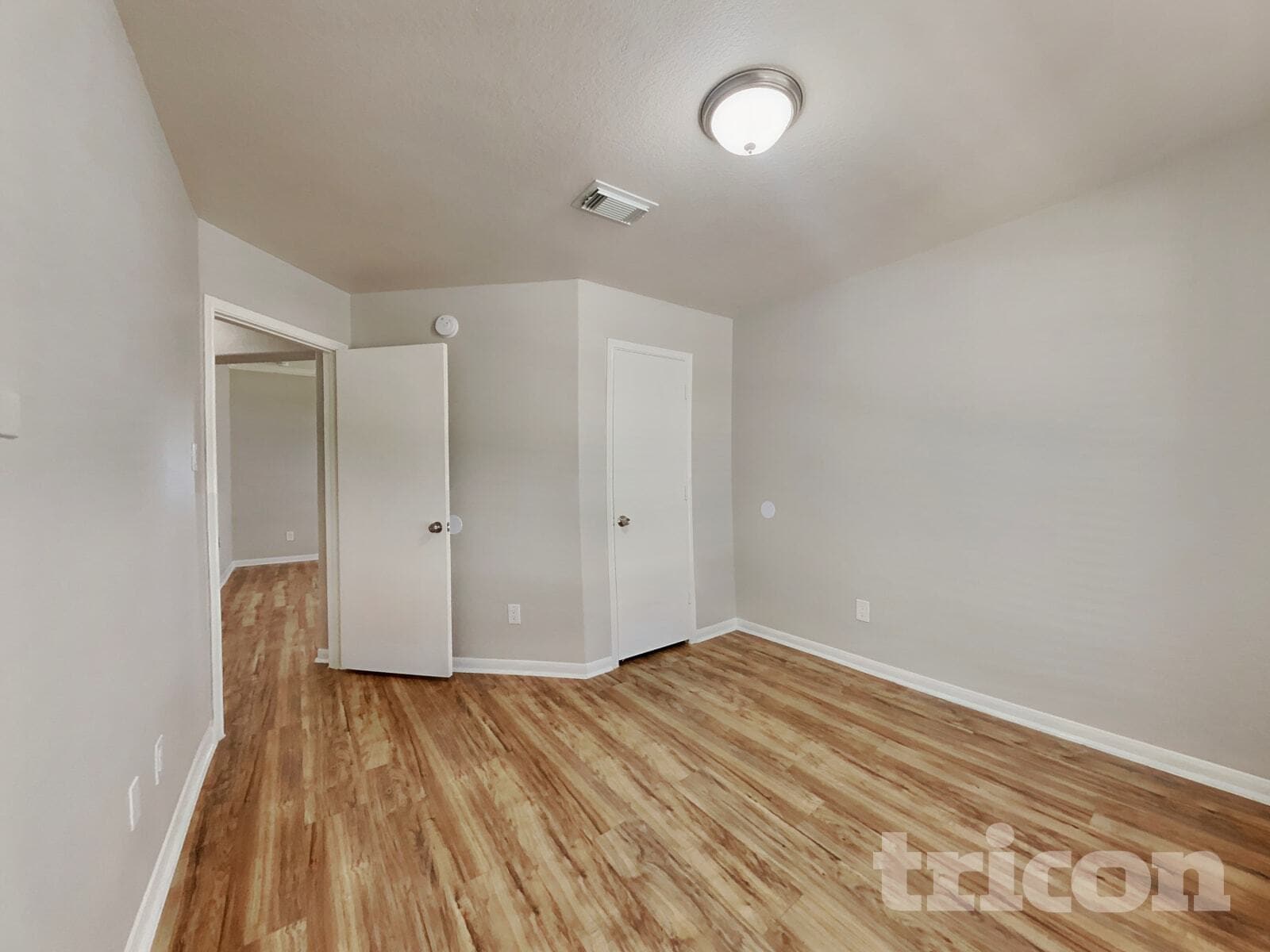 Building Photo - 2422 Spring Lily Ct