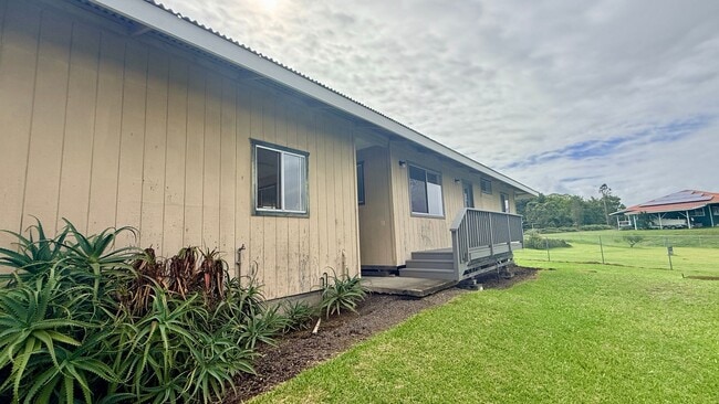 Building Photo - 199 Kehaulani St