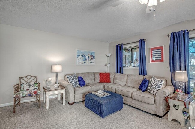 Building Photo - 775 Plantation Dr