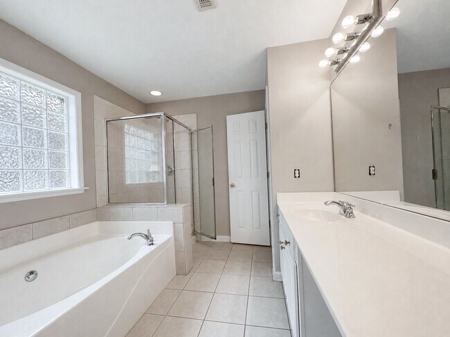 Building Photo - 8032 Copperfield Dr