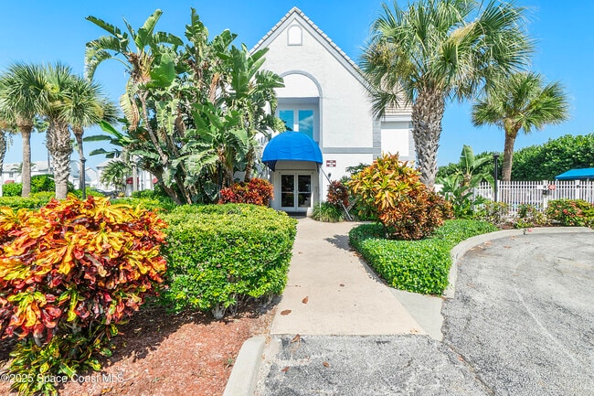 Building Photo - 806 Mystic Dr