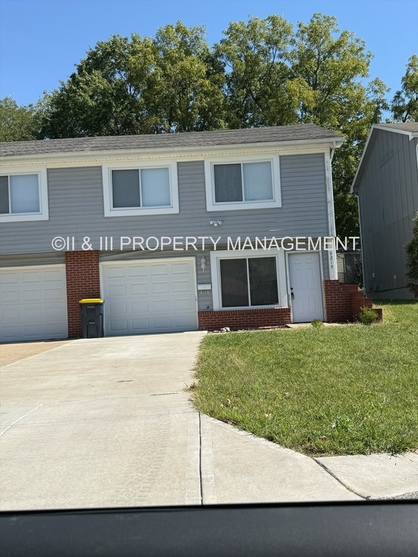 Building Photo - 9219 Central St