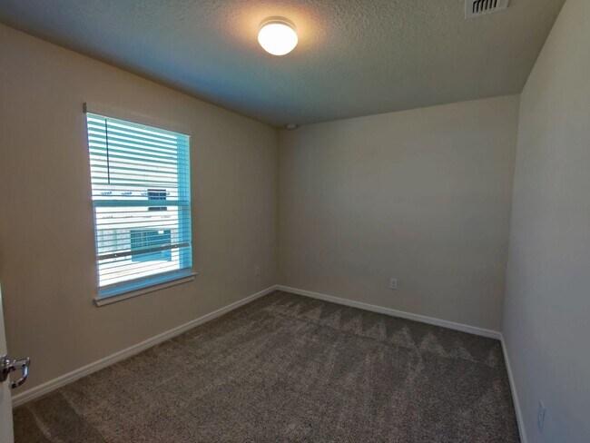 Building Photo - 5434 Elmview Xing