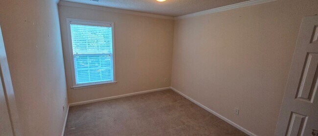 Building Photo - 130 Shallowford Reserve Dr