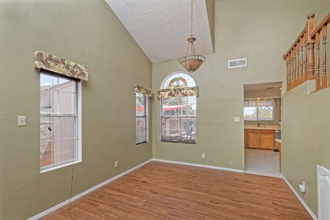 Building Photo - 2 Story Home in Rivers Edge 3 with RV Stor...