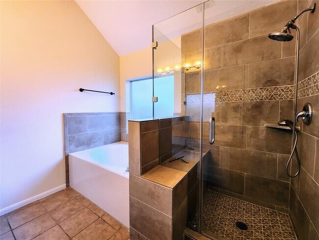 Building Photo - 25807 Elmley Pl