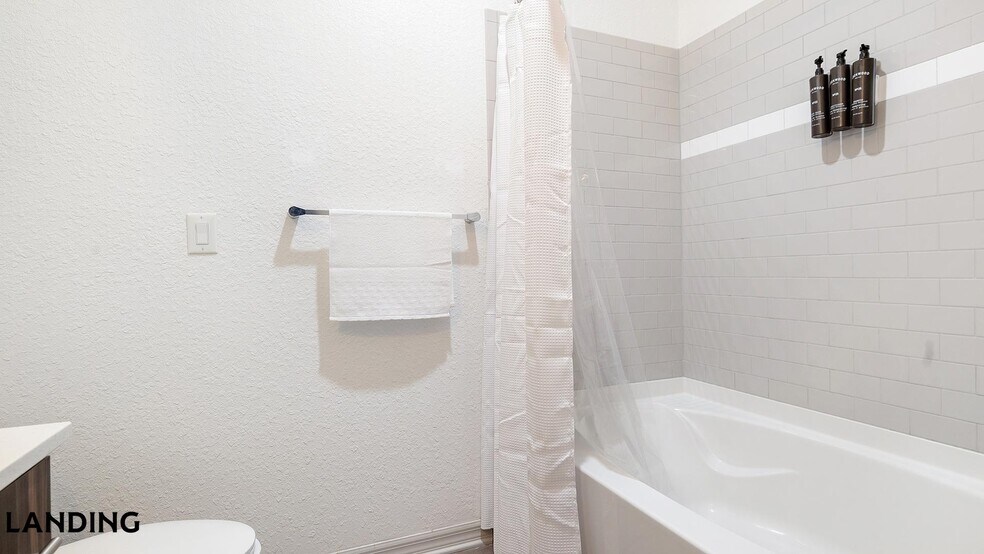 Building Photo - 9301 Summit Centre Way