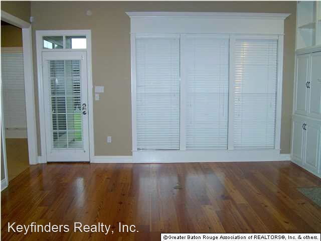 Building Photo - 4 br, 3 bath House - 8556 Glenfield Drive