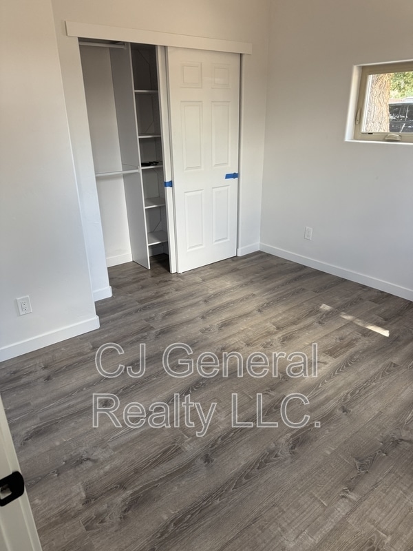 Building Photo - 90 Beacon Ct