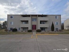 Building Photo - 2-Bedroom Apartment in Southwest Champaign