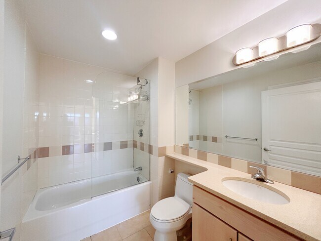 Building Photo - 4 Repton Pl