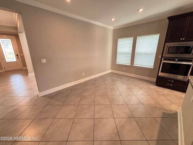 Building Photo - 212 Willow Crk Ct