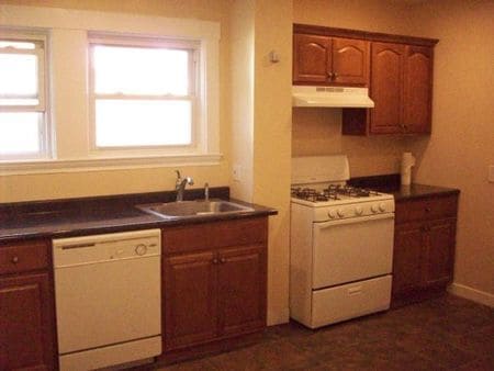 Building Photo - 289 Foster St