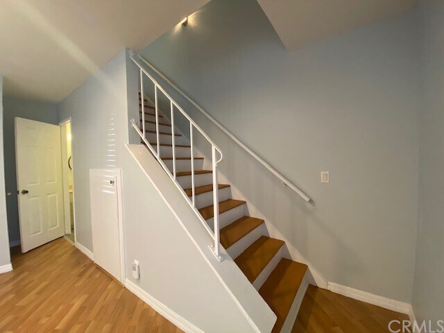Building Photo - 9916 Continental Dr