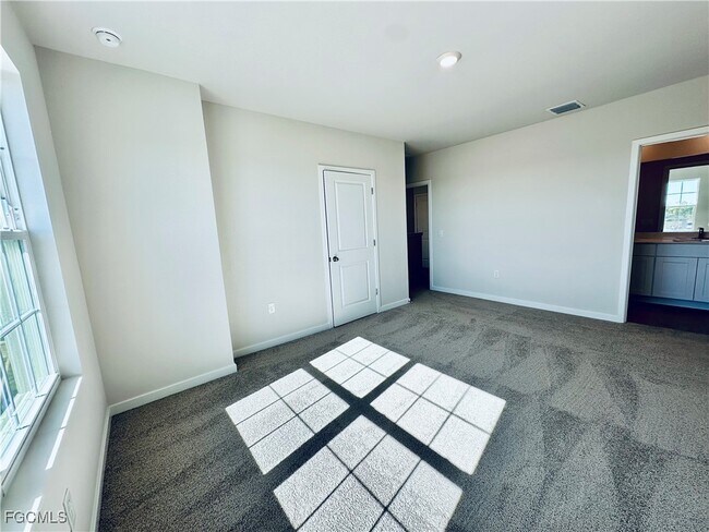 Building Photo - 8459 Everly Preserve Dr