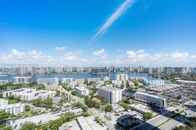 Building Photo - 17875 Collins Ave