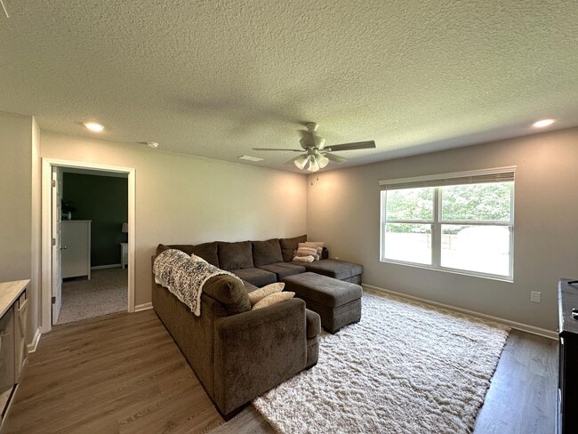 Building Photo - 3581 Sugar Maple Ln
