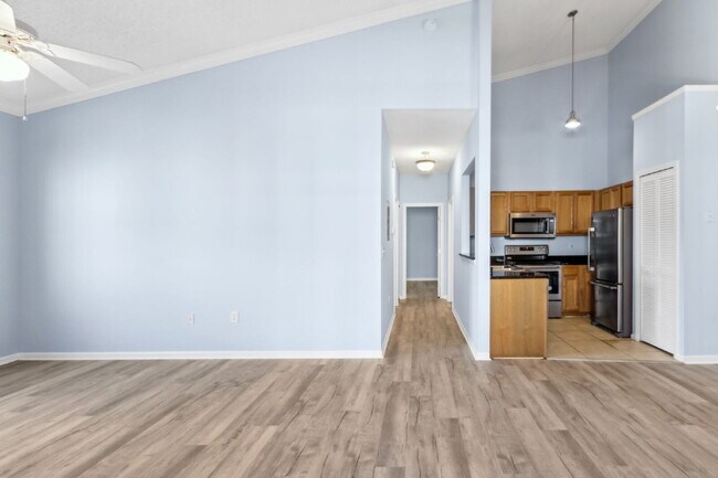 Building Photo - For Rent-  2nd months rent is FREE!!!!