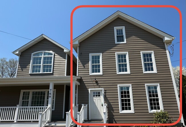 Building Photo - 771 Watertown Rd
